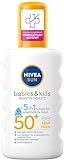 NIVEA SUN Babies & Kids Sensitiv Schutz Sonnenspray LSF 50+ (200 ml), extra...