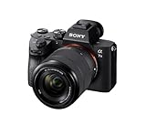 Sony Alpha 7 III mit 28–70mm Objektiv – spiegellose Vollformatkamera...