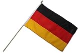 Fahne Flagge 'Deutschland' 30x45cm doppelt umsäumt mit 60cm Holzstab...