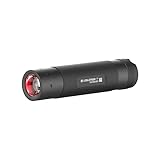 Ledlenser T² taktische LED Taschenlampe, 240 Lumen, Leuchtweite 180m,...