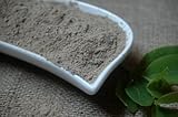Naturix24 – Hauhechelwurzel gemahlen – 100g-Beutel