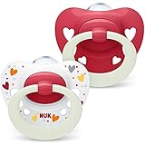 NUK Signature Night Babyschnuller | 0−6 Monate | Beruhigt 95 % der Babys...