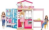 Barbie GXC00-2-Etagen Ferienhaus und Puppe, zusammenklappbar, mit...